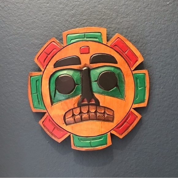 PNW Wall Art, Carved Cedar Wood Sun by Ralph Shaghnessy Kwagiulth - Picture 9 of 9